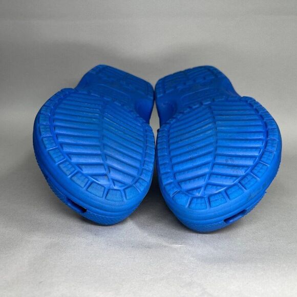 Crocs Classic Clogs Women's 6 Blue Outdoor Activewear Athletic Recovery Sandals - Picture 10 of 11